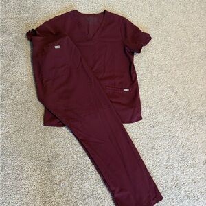 Figs Women's Deep Red Scrub Set